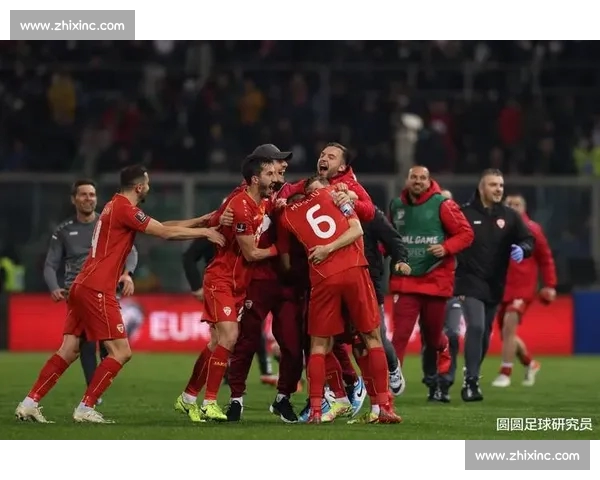 高清流畅足球赛事在线观看平台尽享全球精彩对决实时直播回放分析 - 副本 - 副本 - 副本