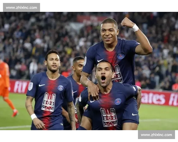 欧冠赛事前瞻:各大豪门争冠之路预测与分析